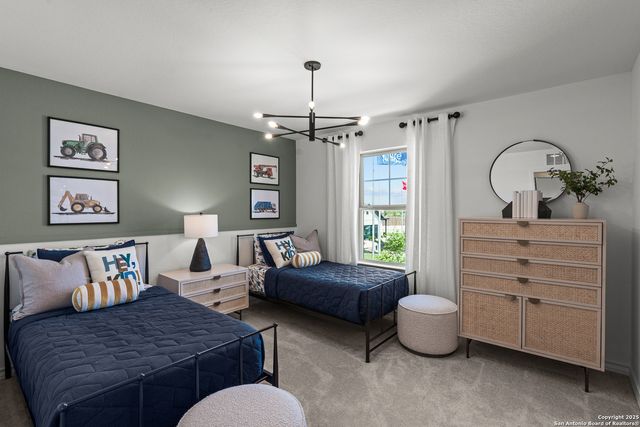 502 Nightingale Avenue, Marion, TX 78124