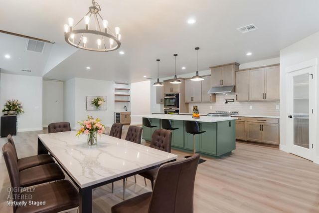 2829 Camino Heights Dr, Camino, CA 95709