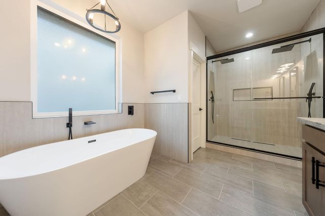 2829 Camino Heights Dr, Camino, CA 95709