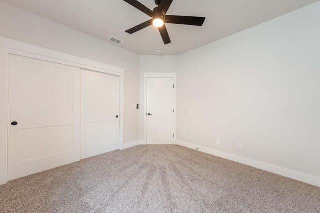 2829 Camino Heights Dr, Camino, CA 95709