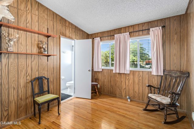 702 W Avenue H9, Lancaster, CA 93534