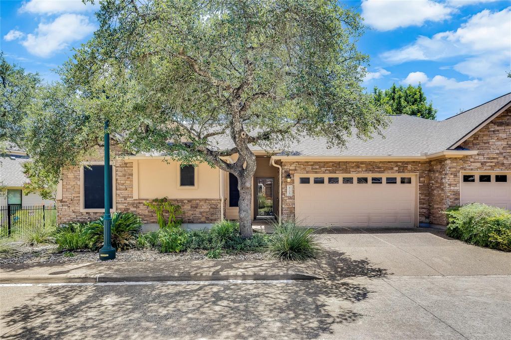 4209 Johns Light DR 70, Austin, TX 78727