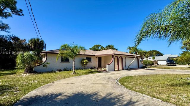 335 Newfound Harbor Dr., Merritt Island, FL 32952