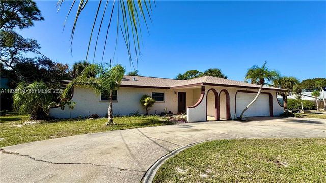 335 Newfound Harbor Dr., Merritt Island, FL 32952
