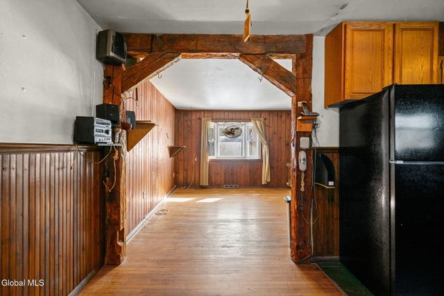 44 Curt Boulevard, Saratoga Springs, NY 12866