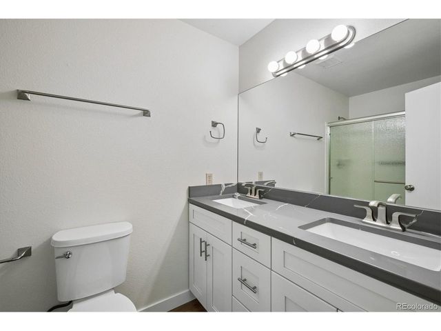 5878 W Asbury Pl, Lakewood, CO 80227