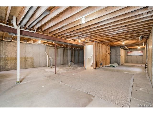 5878 W Asbury Pl, Lakewood, CO 80227