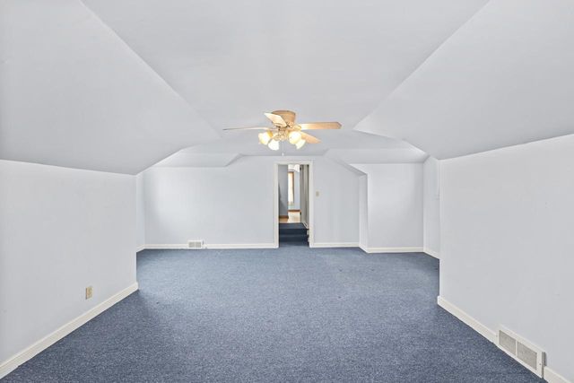 7009 Wellauer DRIVE, Wauwatosa, WI 53213