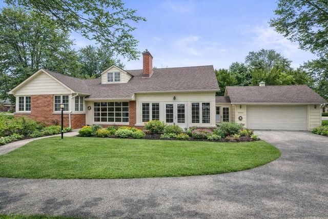 7009 Wellauer DRIVE, Wauwatosa, WI 53213