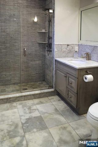 196 Cedar Street C002C, Cliffside Park, NJ 07010