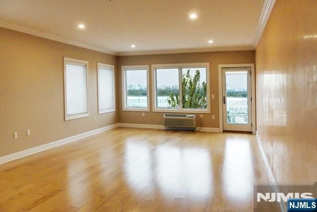 196 Cedar Street C002C, Cliffside Park, NJ 07010
