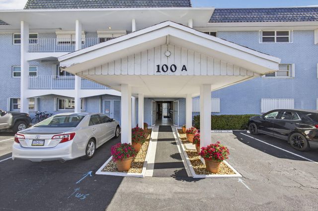 100 Shore 307 Court 307, North Palm Beach, FL 33408