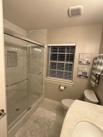 1718 E Branch Hollow Drive, Carrollton, TX 75007