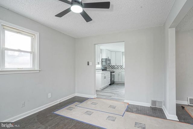 212 OGG, Somerdale, NJ 08083