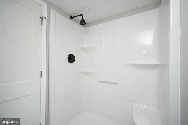 212 OGG, Somerdale, NJ 08083