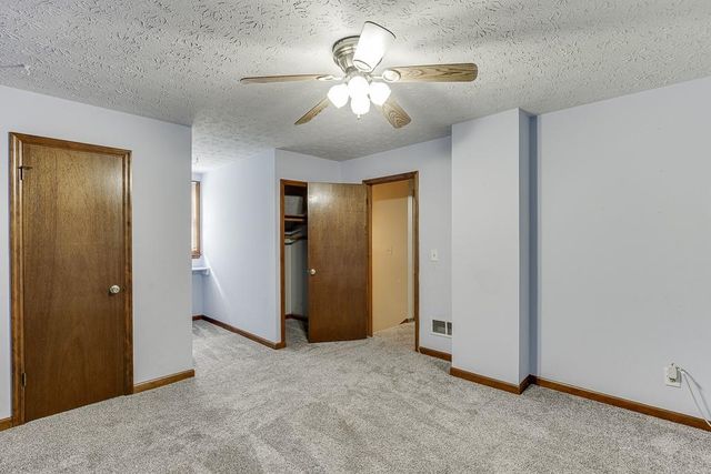 6225 Oak Ridge Drive, Flowery Branch, GA 30542