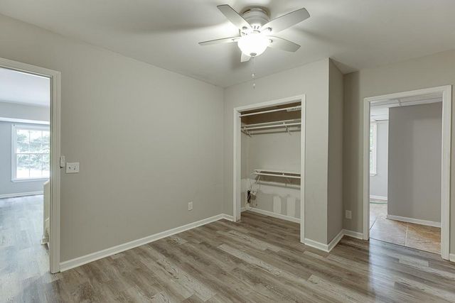 6225 Oak Ridge Drive, Flowery Branch, GA 30542
