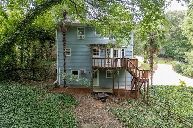 6225 Oak Ridge Drive, Flowery Branch, GA 30542