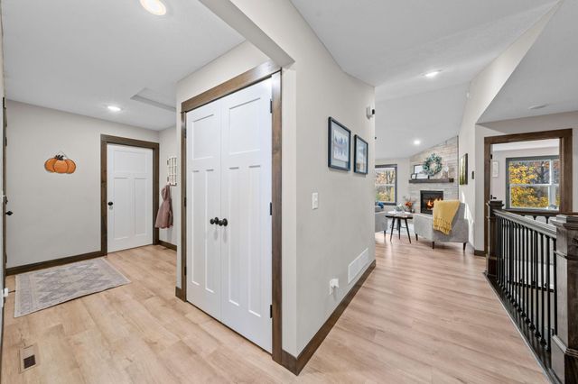 1045 Bellaire Boulevard NW, Isanti, MN 55040