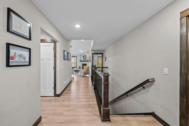 1045 Bellaire Boulevard NW, Isanti, MN 55040