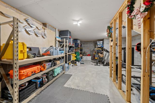 1045 Bellaire Boulevard NW, Isanti, MN 55040