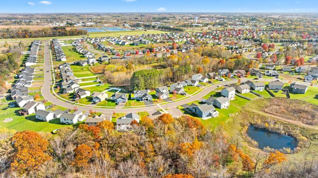 1045 Bellaire Boulevard NW, Isanti, MN 55040