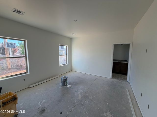 5922 Diaz Loop, Las Cruces, NM 88012