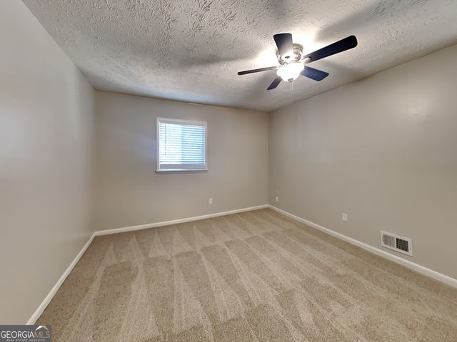 1352 Labelle Street, Jonesboro, GA 30238