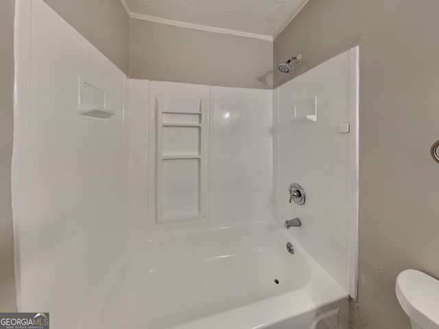 1352 Labelle Street, Jonesboro, GA 30238