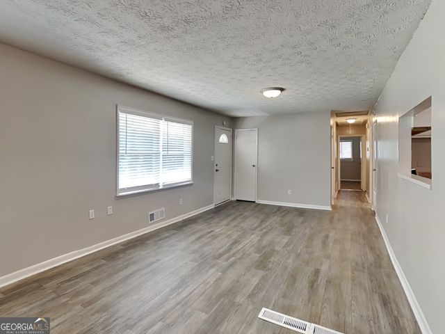 1352 Labelle Street, Jonesboro, GA 30238