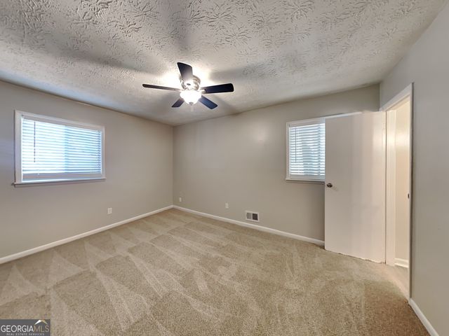 1352 Labelle Street, Jonesboro, GA 30238