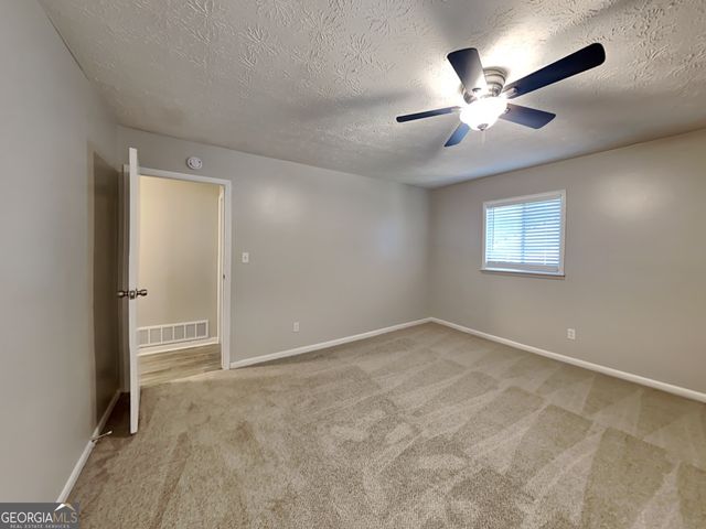 1352 Labelle Street, Jonesboro, GA 30238