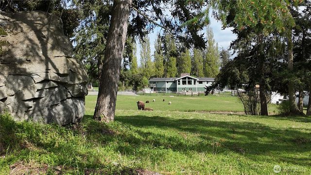 2259 Happy Valley Road, Oak Harbor, WA 98277