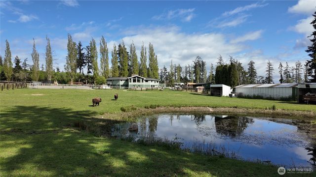 2259 Happy Valley Road, Oak Harbor, WA 98277
