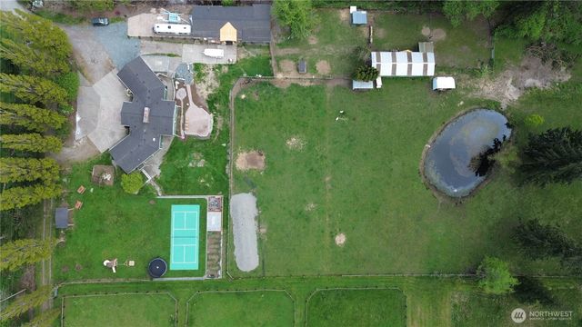 2259 Happy Valley Road, Oak Harbor, WA 98277