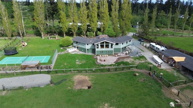 2259 Happy Valley Road, Oak Harbor, WA 98277