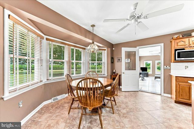 300 SLEEPY HOLLOW RD, Nottingham, PA 19362