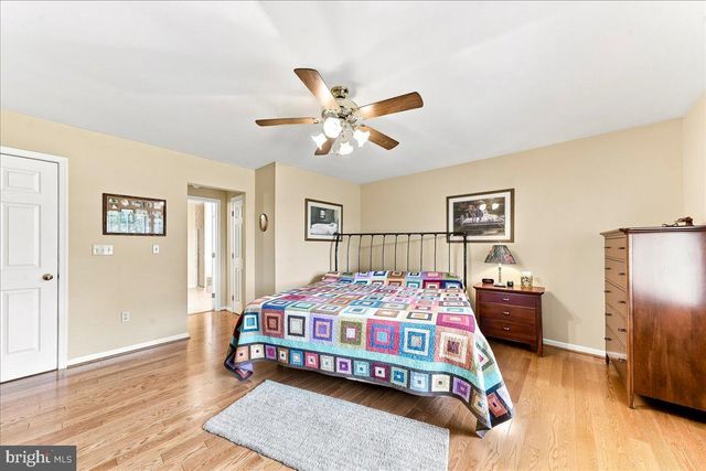 300 SLEEPY HOLLOW RD, Nottingham, PA 19362