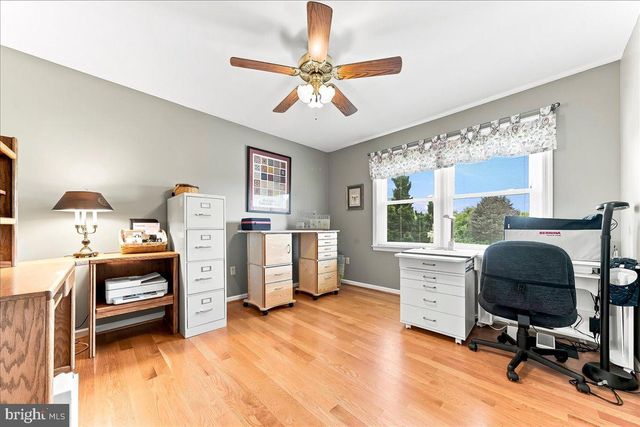 300 SLEEPY HOLLOW RD, Nottingham, PA 19362