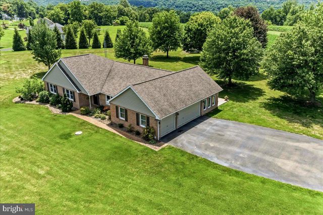 300 SLEEPY HOLLOW RD, Nottingham, PA 19362