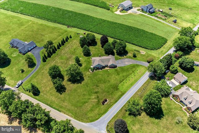 300 SLEEPY HOLLOW RD, Nottingham, PA 19362