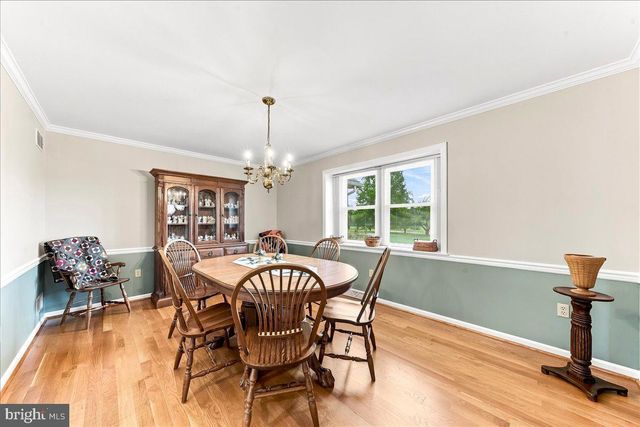 300 SLEEPY HOLLOW RD, Nottingham, PA 19362