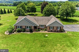 300 SLEEPY HOLLOW RD, Nottingham, PA 19362