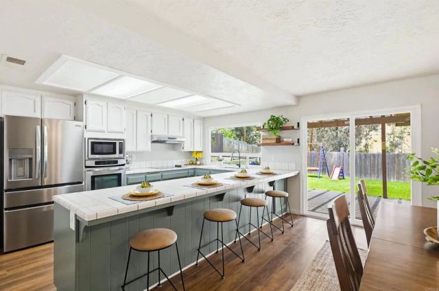 2034 Braidwood Street, El Cajon, CA 92020