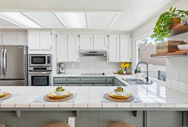 2034 Braidwood Street, El Cajon, CA 92020