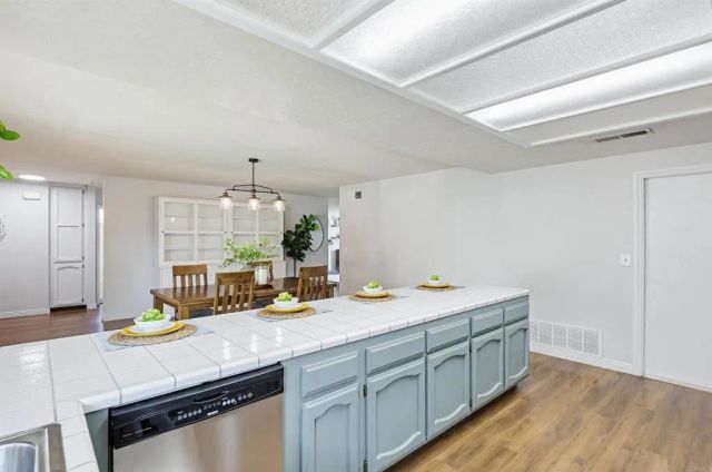 2034 Braidwood Street, El Cajon, CA 92020