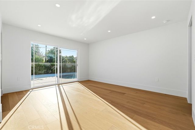 18912 Halsted Street, Northridge, CA 91324