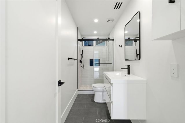 18912 Halsted Street, Northridge, CA 91324