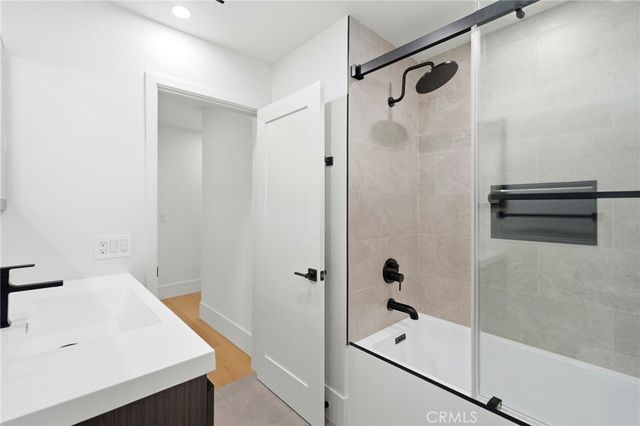 18912 Halsted Street, Northridge, CA 91324