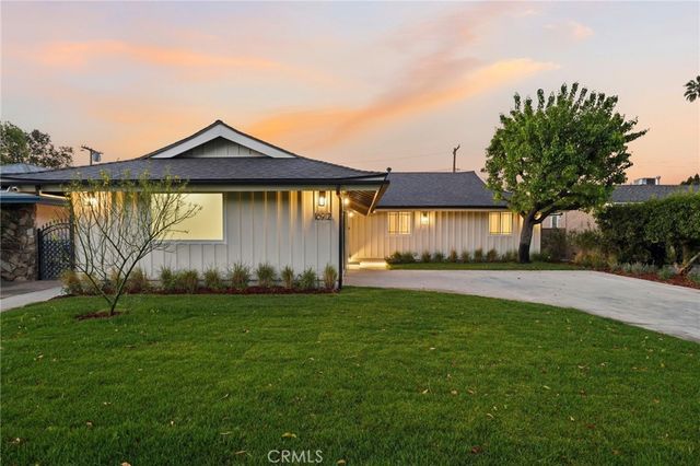 18912 Halsted Street, Northridge, CA 91324